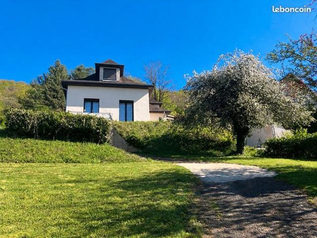 Maison 7 pièces 145 m²