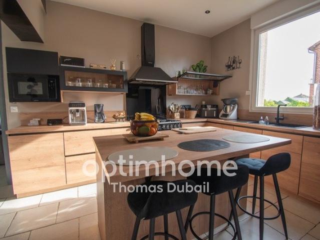 Maison 7 pièces 145 m²