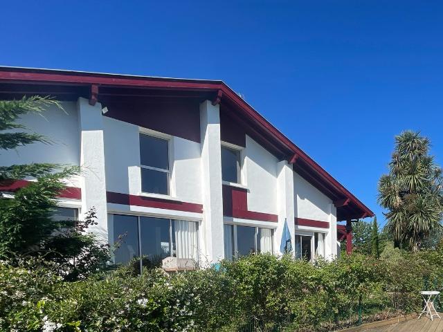 Maison 7 pièces 145 m²