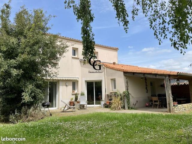 Maison 7 pièces 145 m²