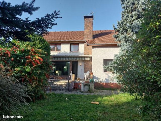 Maison 7 pièces 145 m²