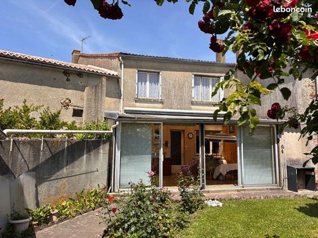 Maison 7 pièces 145 m²