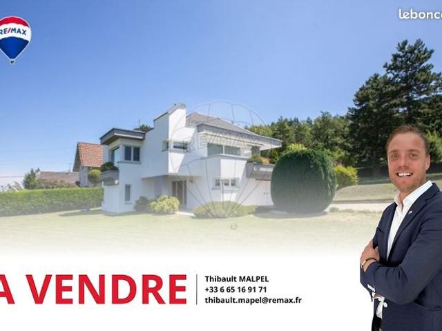 Maison 7 pièces 145 m²