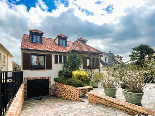 Maison 7 pièces 145 m²