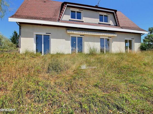 Maison 7 pièces 145 m²