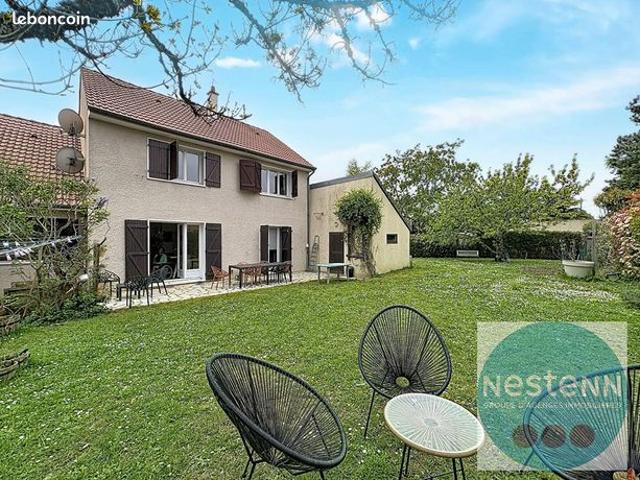 Maison 7 pièces 145 m²