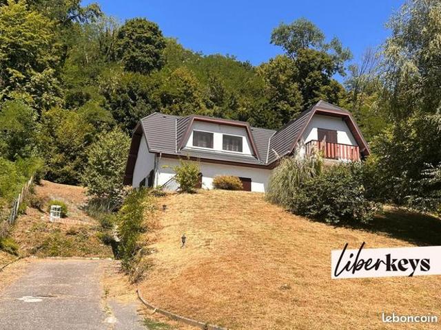 Maison 7 pièces 145 m²