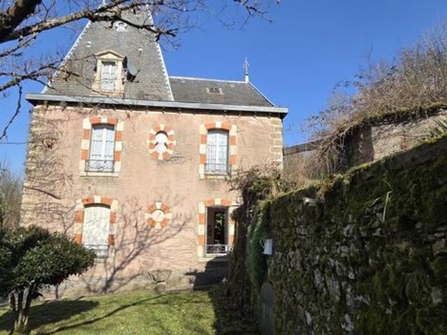 Maison 7 pièces 145 m²
