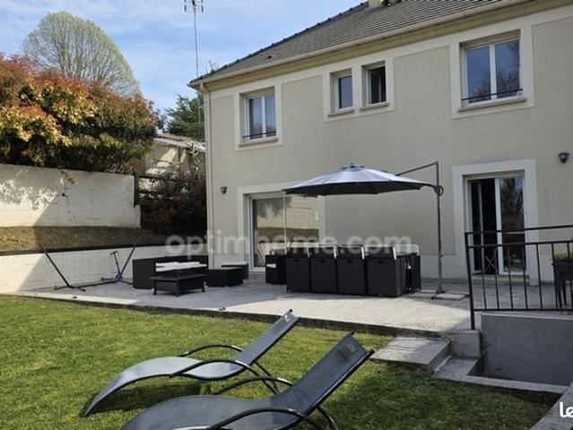 Maison 7 pièces 145 m²