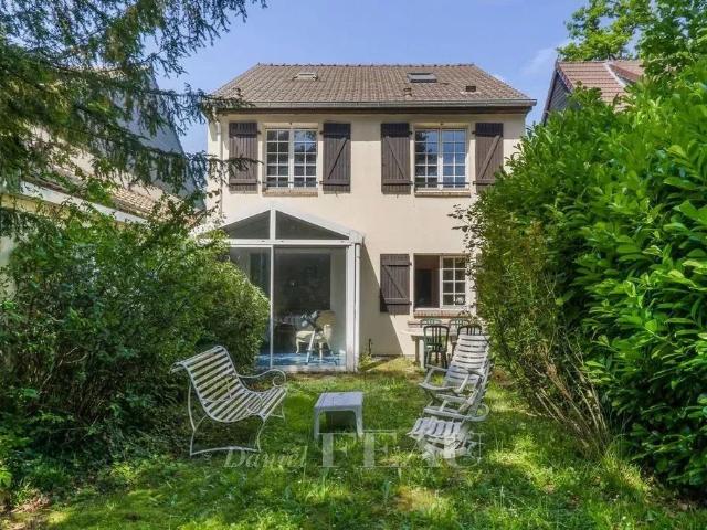 Maison 7 pièces 145 m²