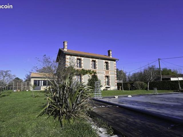 Maison 7 pièces 145 m²