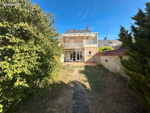 Maison 7 pièces 145 m²