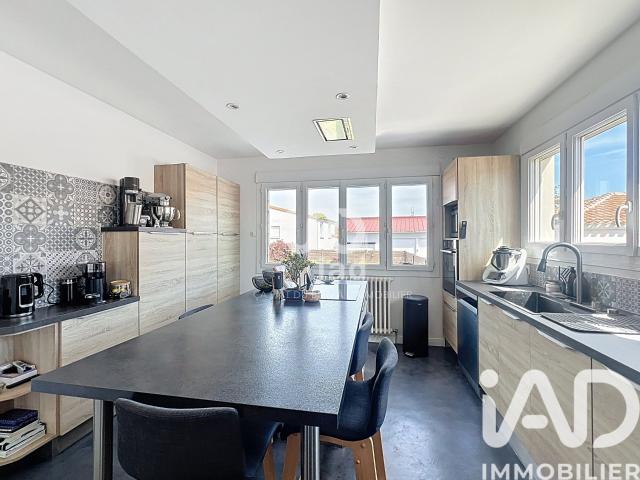 Maison 7 pièces 145 m²