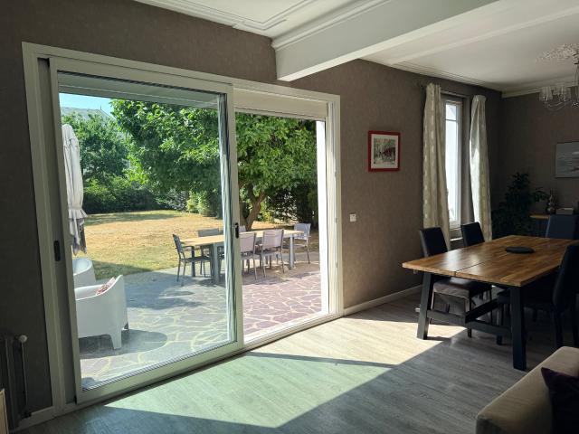 Maison 7 pièces 145 m²