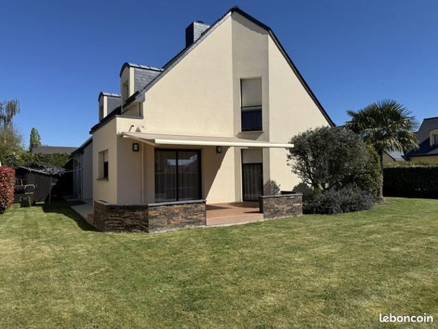Maison 7 pièces 145 m²