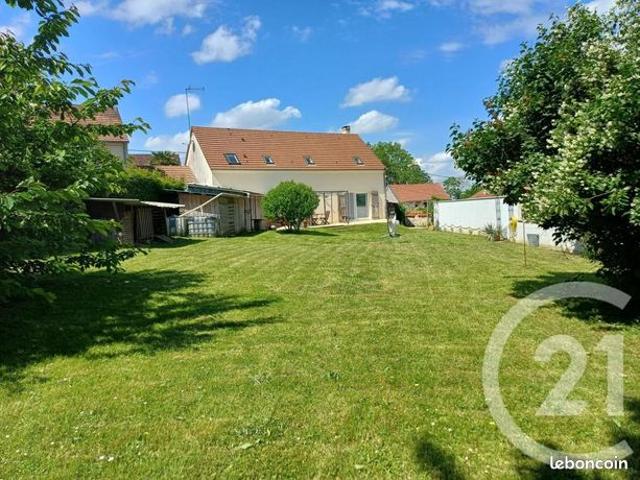 Maison 7 pièces 145 m²