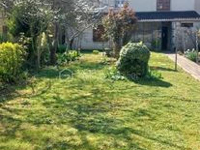 Maison 7 pièces 145 m²