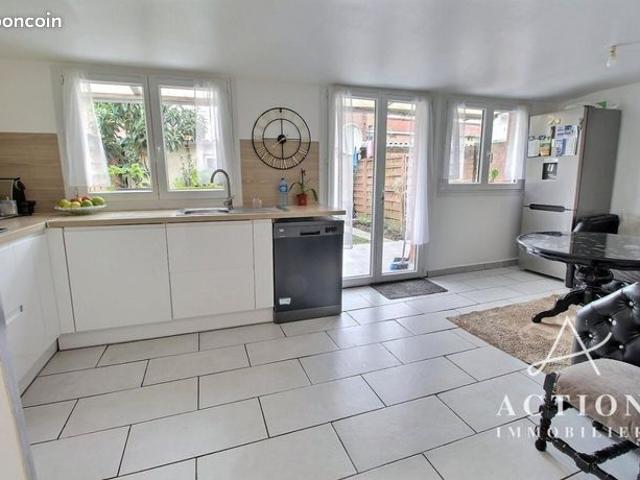 Maison 7 pièces 145 m²