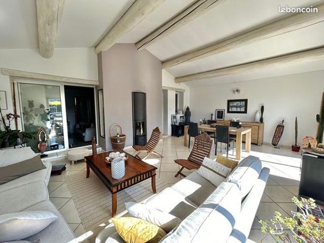 Maison 7 pièces 145 m²