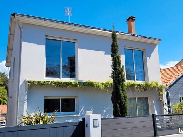Maison 7 pièces 145 m²