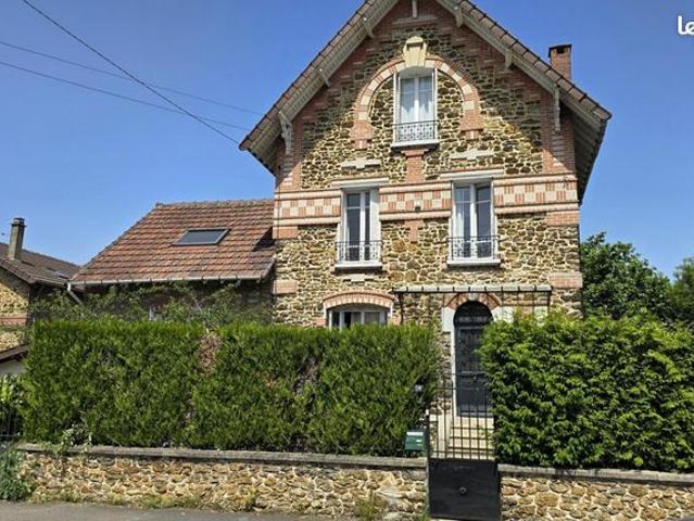 Maison 7 pièces 145 m²