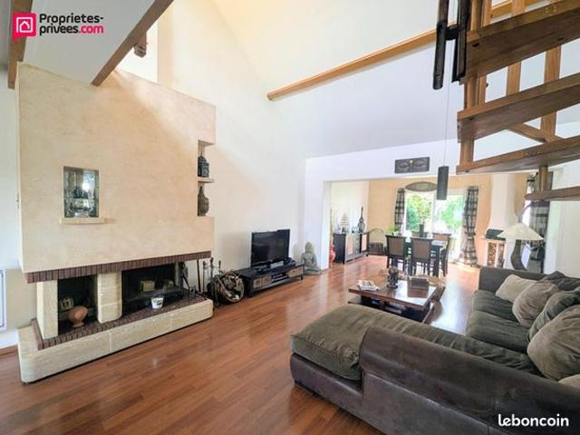 Maison 7 pièces 145 m²