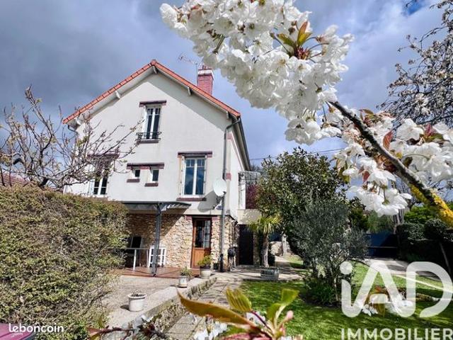 Maison 7 pièces 145 m²