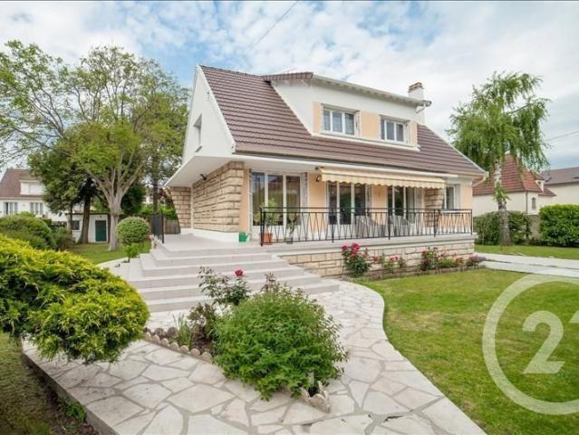 Maison 7 pièces 145 m²