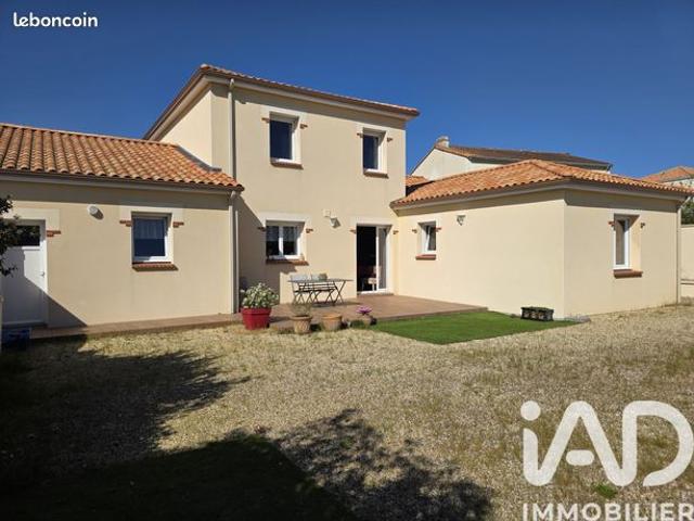 Maison 7 pièces 145 m²