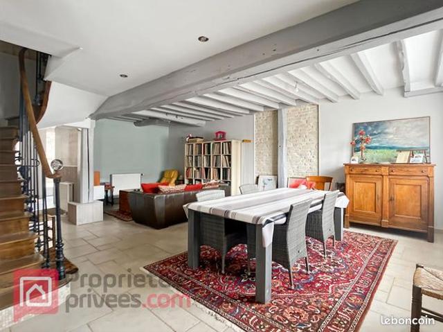 Maison 7 pièces 145 m²