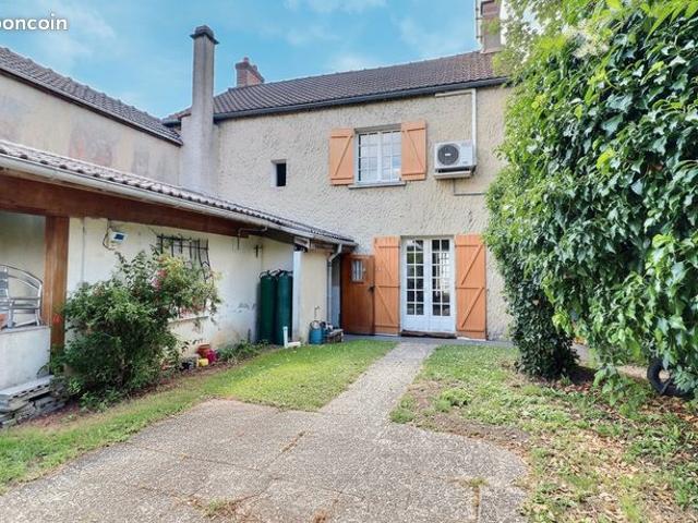 Maison 7 pièces 145 m²