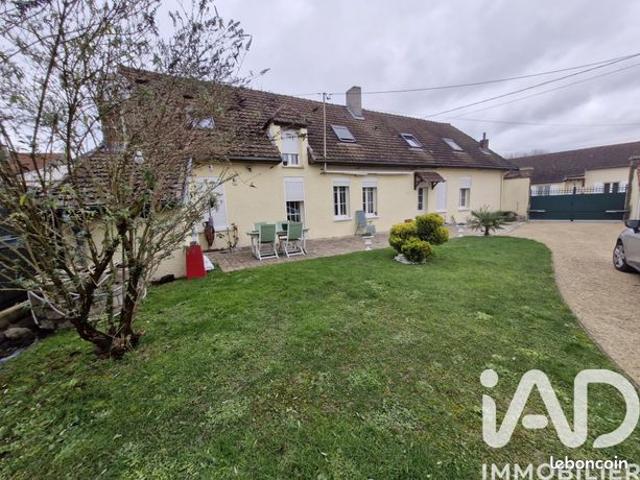 Maison 7 pièces 145 m²