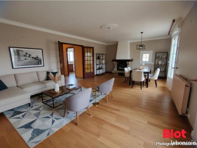 Maison 7 pièces 145 m²