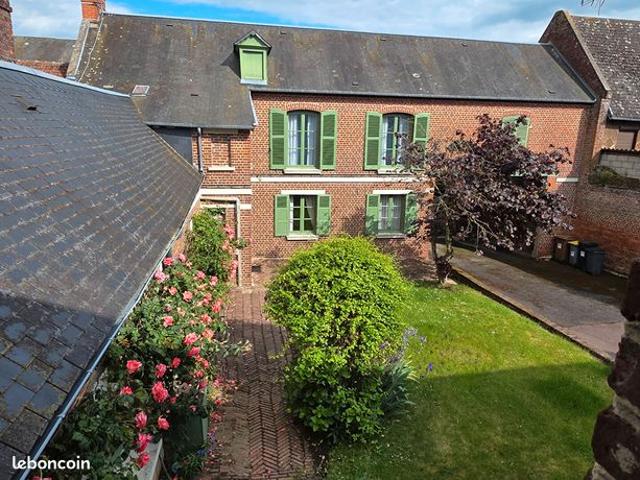 Maison 7 pièces 145 m²