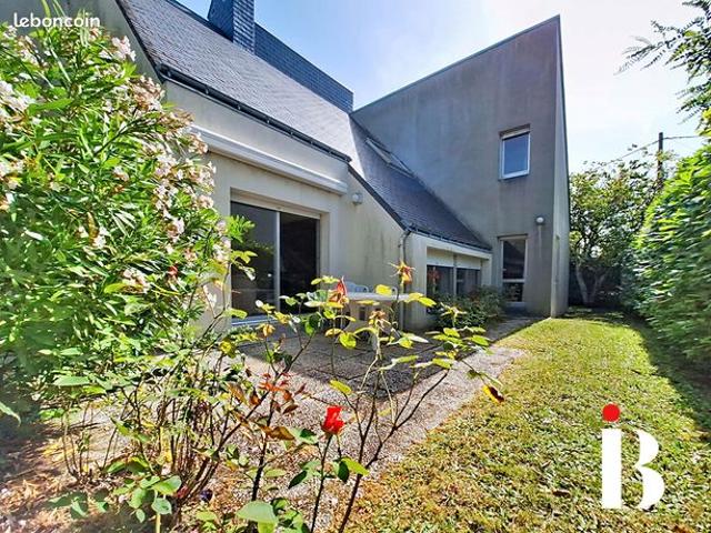 Maison 7 pièces 145 m²