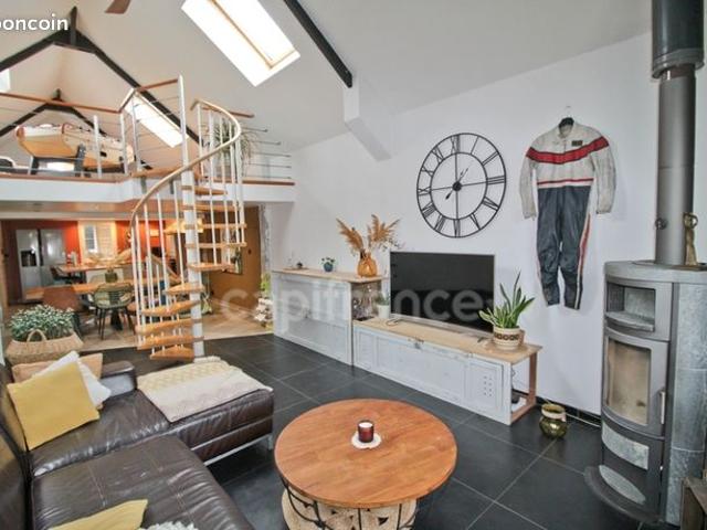 Maison 7 pièces 145 m²