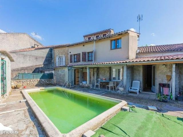 Maison 7 pièces 145 m²