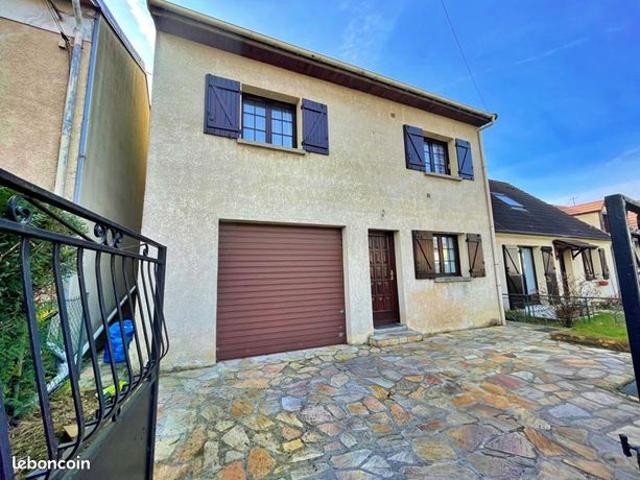 Maison 7 pièces 145 m²
