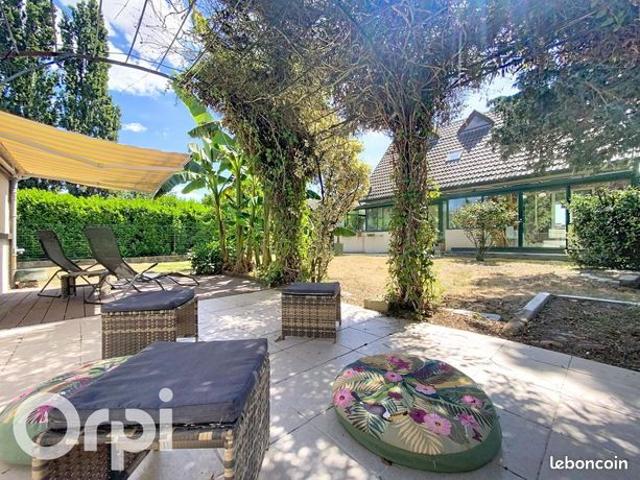 Maison 7 pièces 145 m²