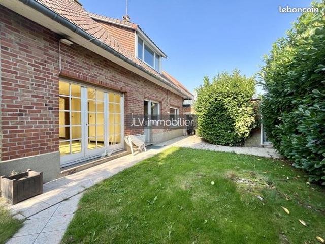 Maison 7 pièces 145 m²