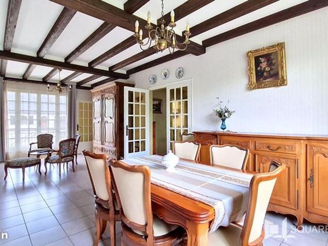 Maison 7 pièces 146 m²