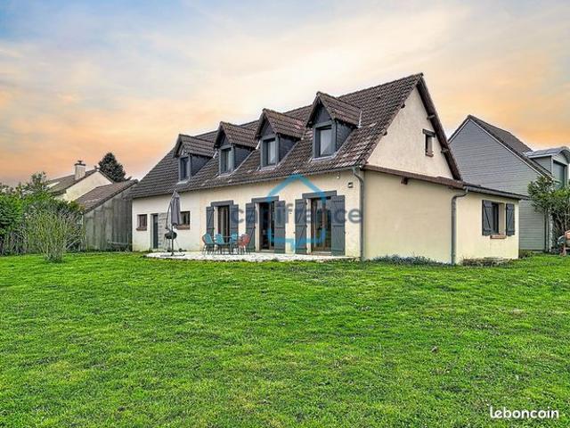 Maison 7 pièces 146 m²