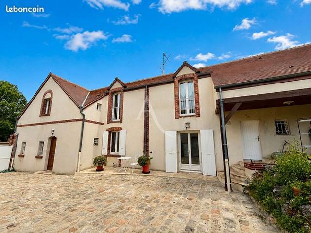 Maison 7 pièces 146 m²
