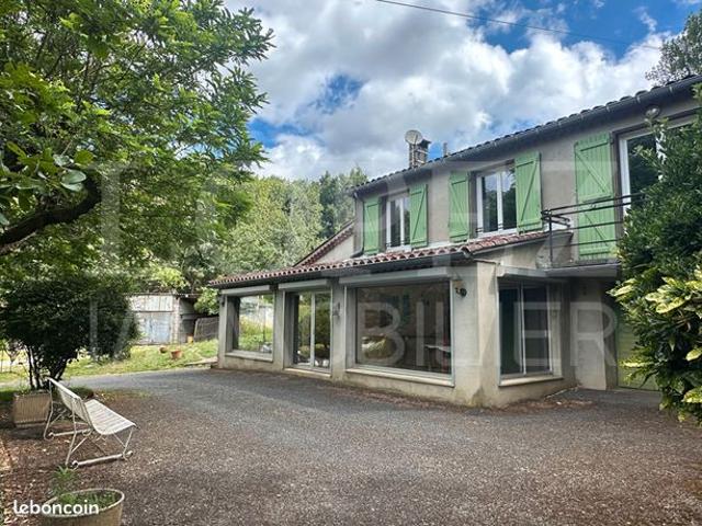 Maison 7 pièces 146 m²