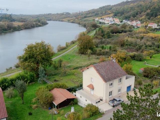 Maison 7 pièces 146 m²