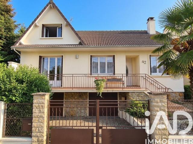 Maison 7 pièces 146 m²