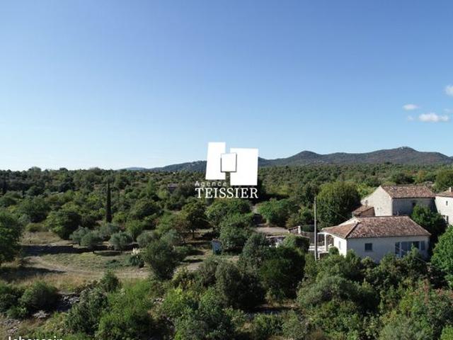 Maison 7 pièces 146 m²