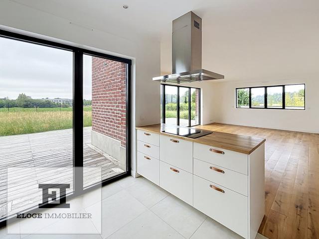 Maison 7 pièces 146 m²