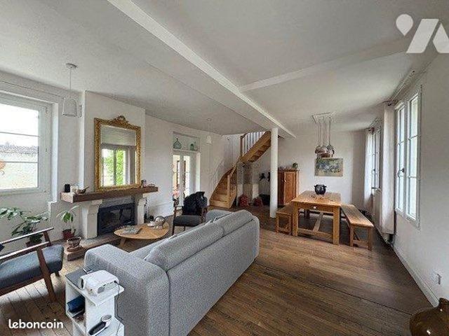 Maison 7 pièces 146 m²