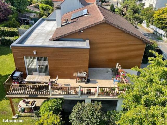 Maison 7 pièces 146 m²